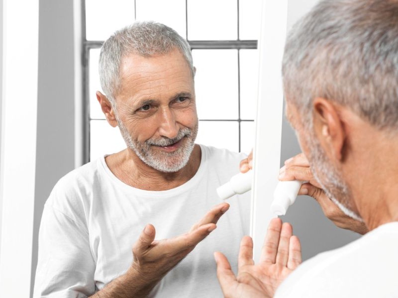 What Good Senior Hygiene Care Actually Looks Like 2148783513