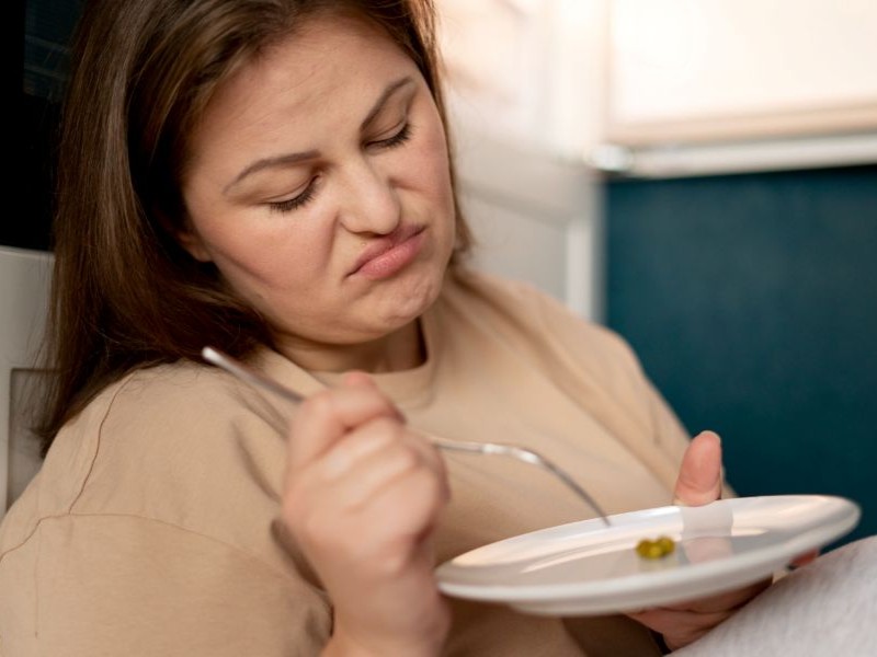 Appetite Loss in Seniors: Common Causes and Simple Fixes 2149243001